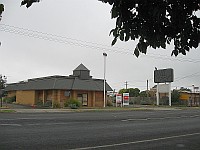 Vic - Moe - Abandoned KFC (6 Feb 2010)